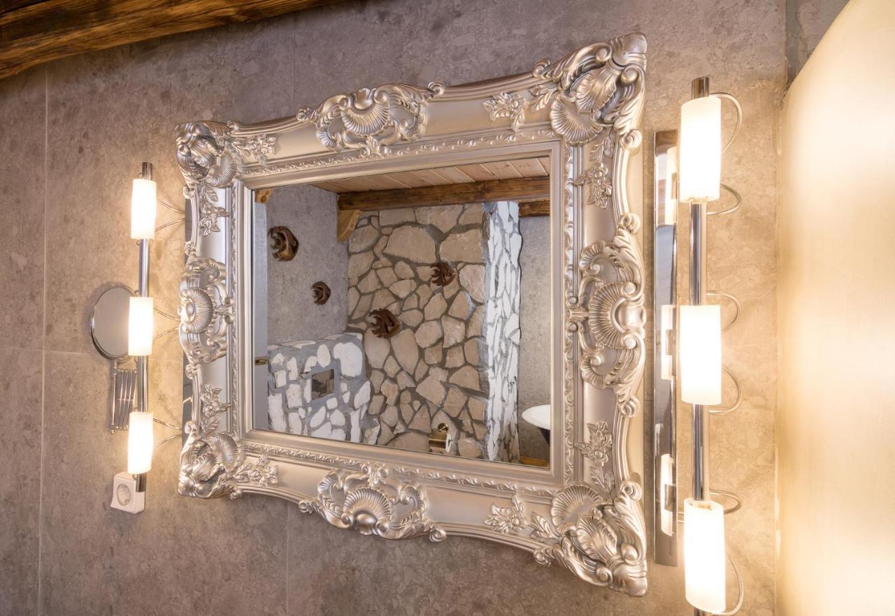 Ble Oneiro Villa Crystal Adamantas  Bagian luar foto